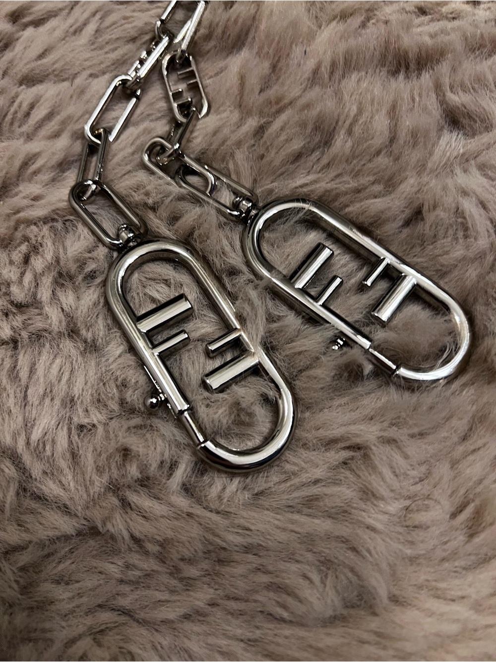 FF silver Logo Accent bag strap